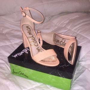 Sam Edelman peach, croc print heel. Worn once 🧡💛